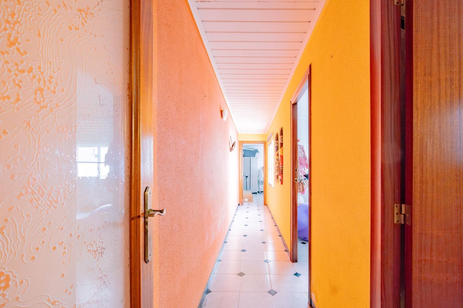 Piso de 3 habitaciones en Almassora / Almazora en venta - 97.000 € (Ref: 9894099)