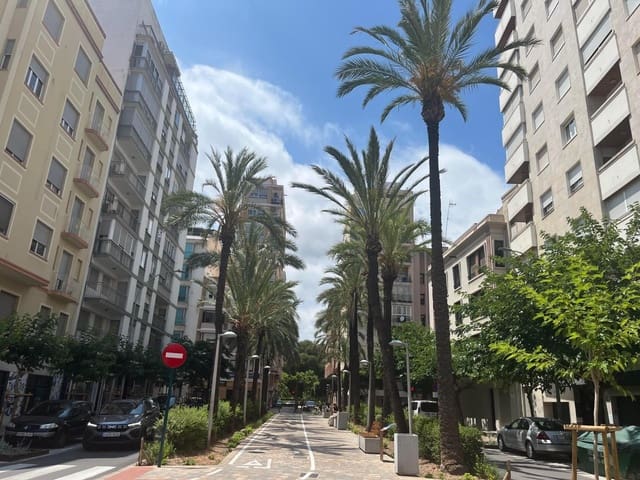 3 Zimmer Wohnung zu verkaufen in Centro, Castelló de la Plana - 159.000 € (Ref: 9927660)