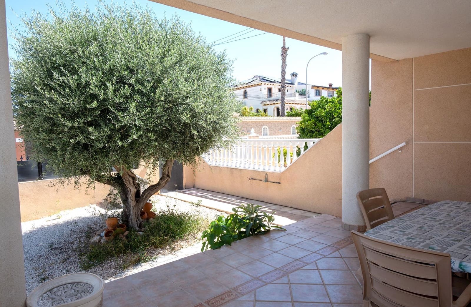4 bedroom Villa for sale in Aguas Nuevas with garage - € 425,000 (Ref: 9927671)