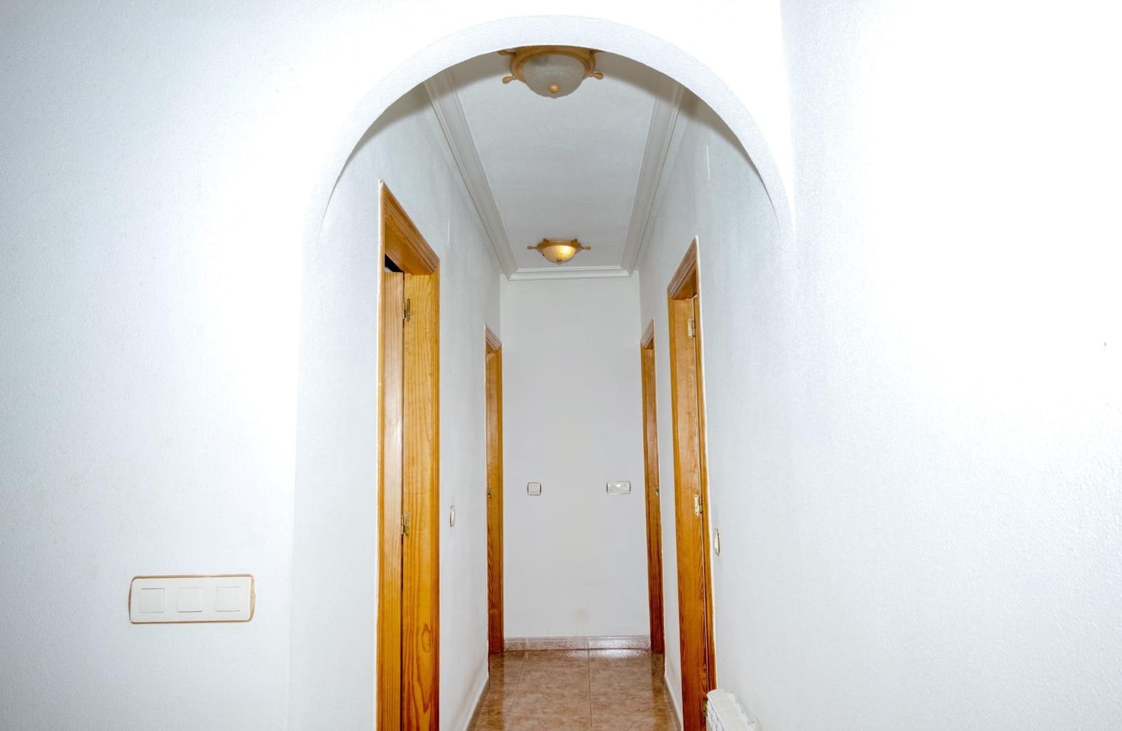 4 bedroom Villa for sale in Aguas Nuevas with garage - € 425,000 (Ref: 9927671)
