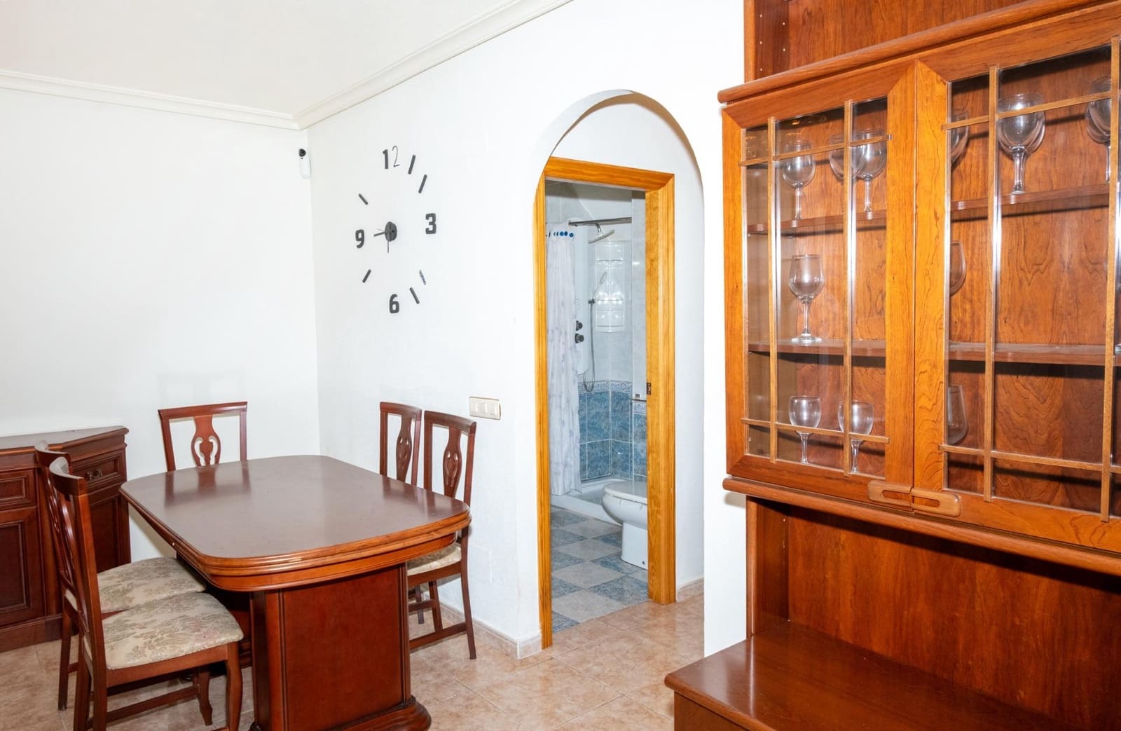 4 bedroom Villa for sale in Aguas Nuevas with garage - € 425,000 (Ref: 9927671)