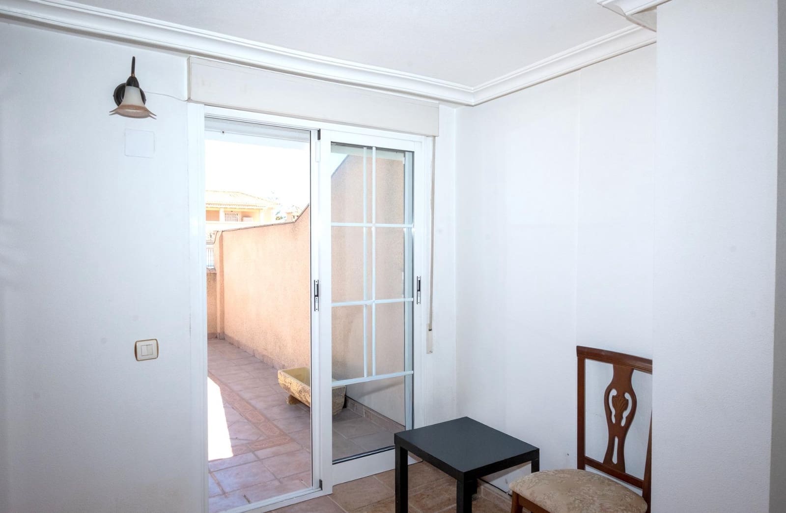 4 bedroom Villa for sale in Aguas Nuevas with garage - € 425,000 (Ref: 9927671)