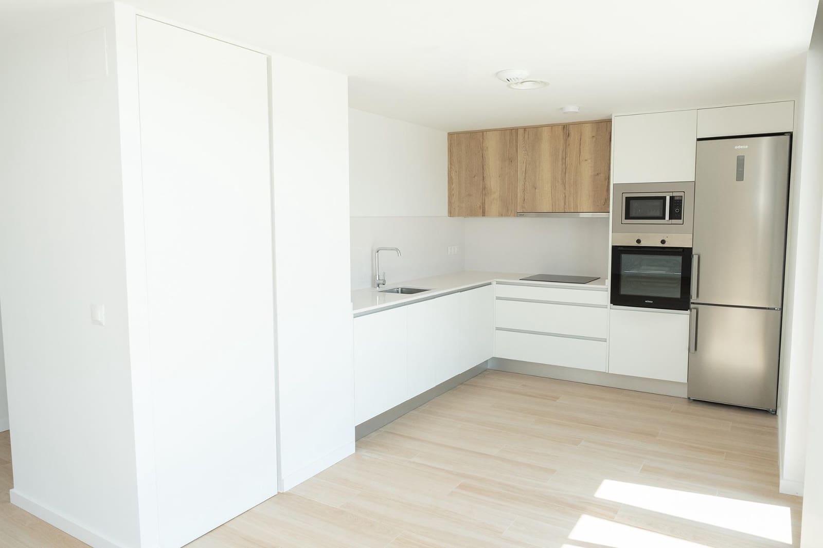 3 sypialnia Penthouse na sprzedaż w Orihuela Costa z basenem garażem - 520 000 € (Ref: 9940388)
