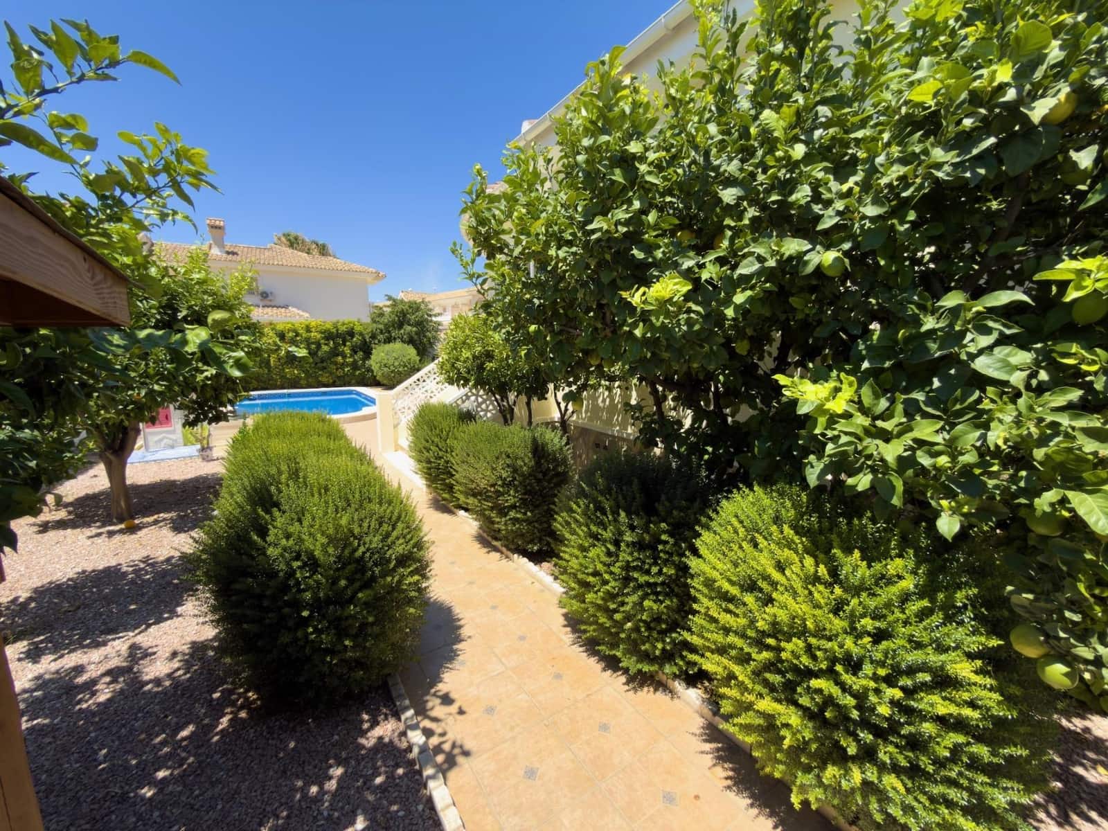 Chalet de 3 habitaciones en Doña Pepa en venta con piscina garaje - 449.900 € (Ref: 9950015)