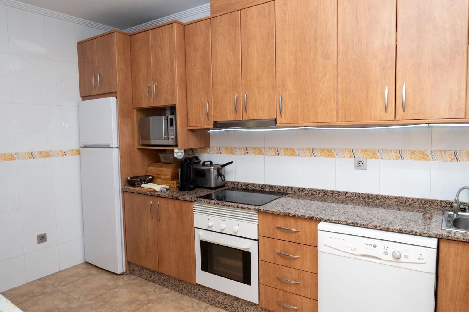 4 quarto Moradia em Banda para venda em El Mirador com garagem - 270 000 € (Ref: 9952811)