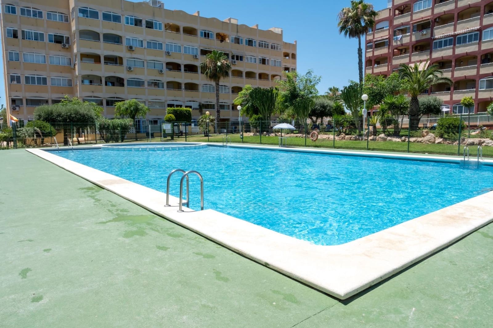 1 quarto Apartamento para venda em La Mata com piscina - 140 000 € (Ref: 9954417)