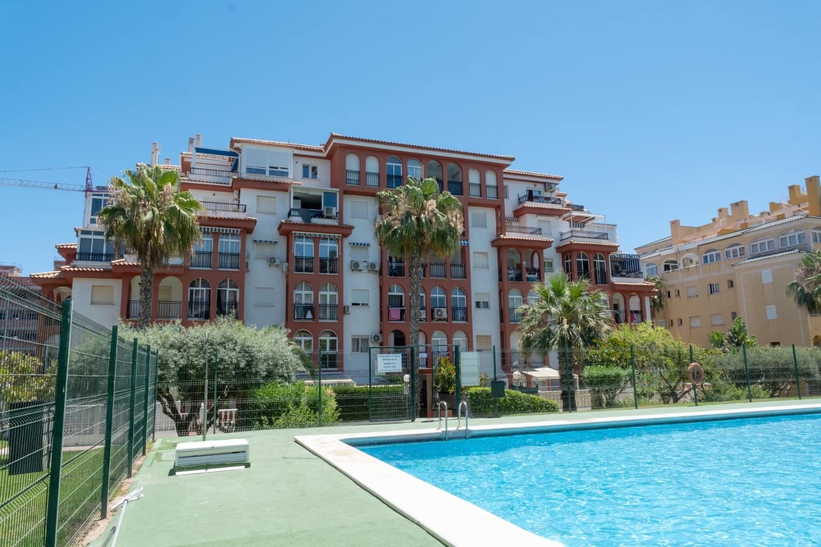 1 quarto Apartamento para venda em La Mata com piscina - 140 000 € (Ref: 9954417)