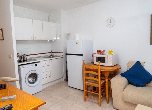 1 soverom Leilighet til salgs i La Mata, Torrevieja med svømmebasseng - € 135 000 (Ref: 9954417)