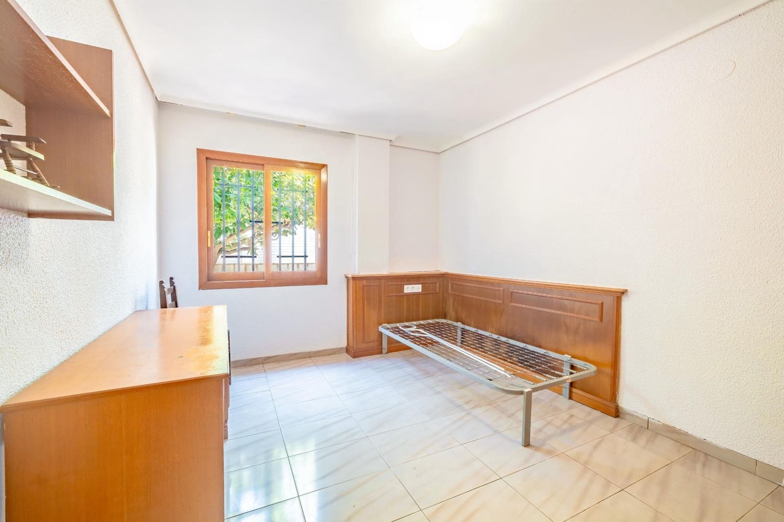 5 Zimmer Villa zu verkaufen in Benicassim mit Pool Garage - 750.000 € (Ref: 9959973)