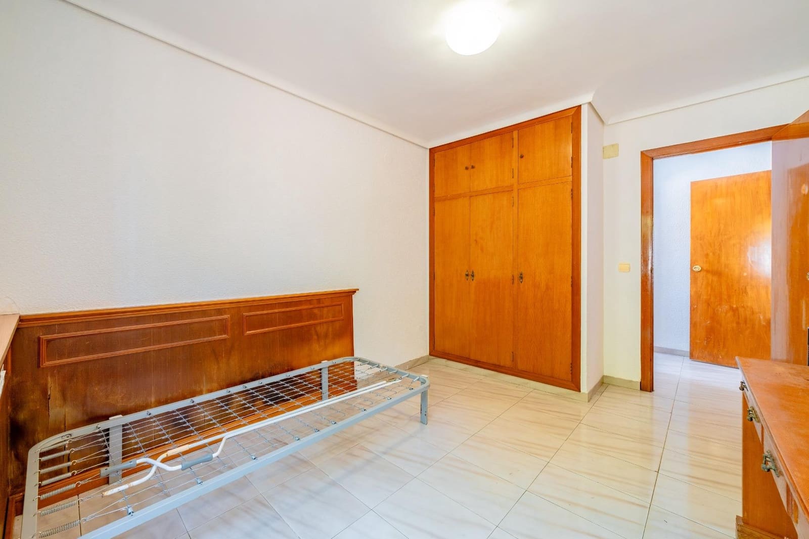 5 Zimmer Villa zu verkaufen in Benicassim mit Pool Garage - 750.000 € (Ref: 9959973)