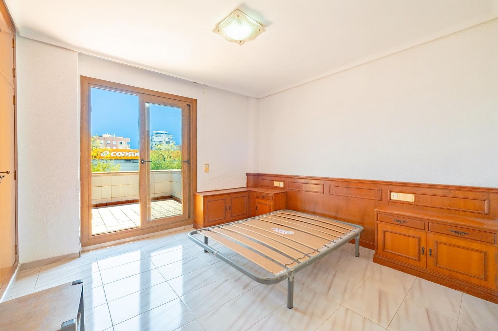 5 Zimmer Villa zu verkaufen in Benicassim mit Pool Garage - 750.000 € (Ref: 9959973)