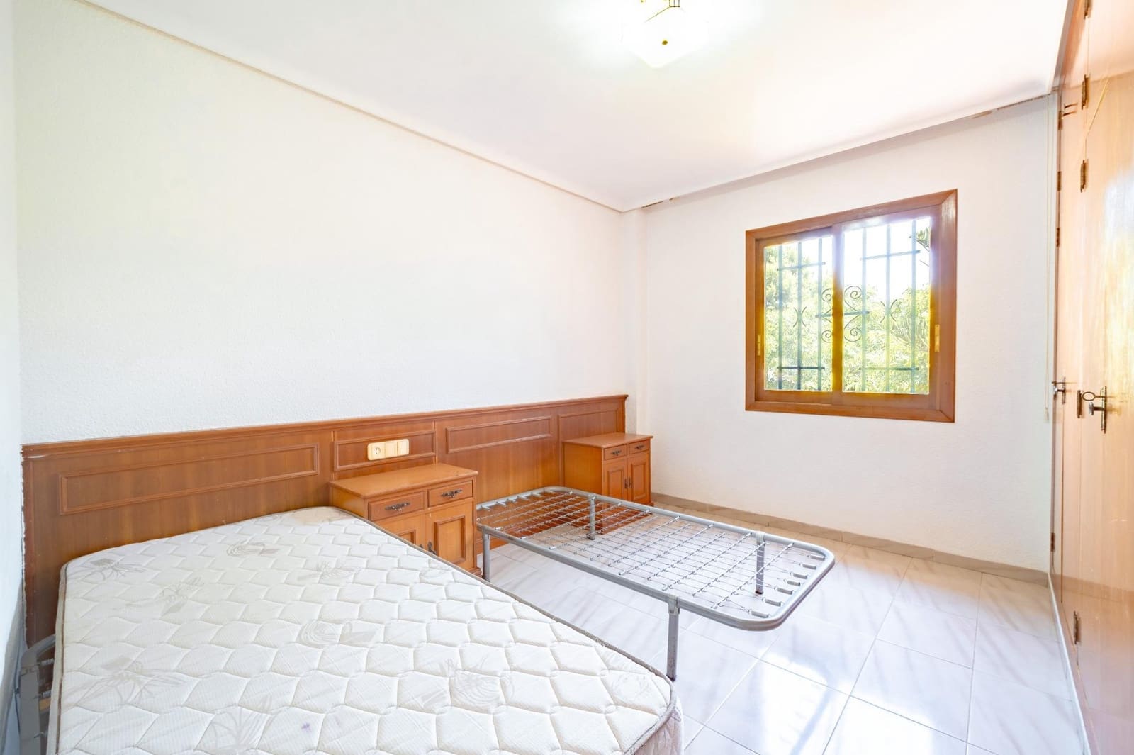 5 Zimmer Villa zu verkaufen in Benicassim mit Pool Garage - 750.000 € (Ref: 9959973)