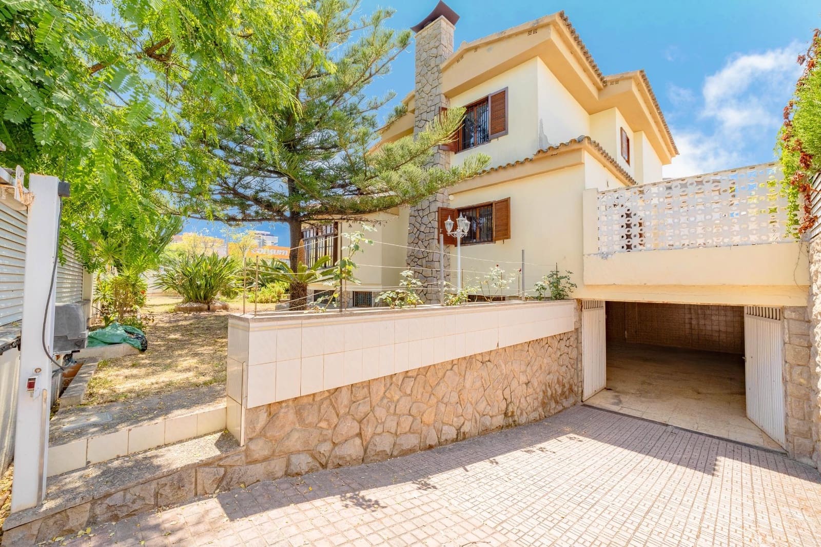 5 Zimmer Villa zu verkaufen in Benicassim mit Pool Garage - 750.000 € (Ref: 9959973)
