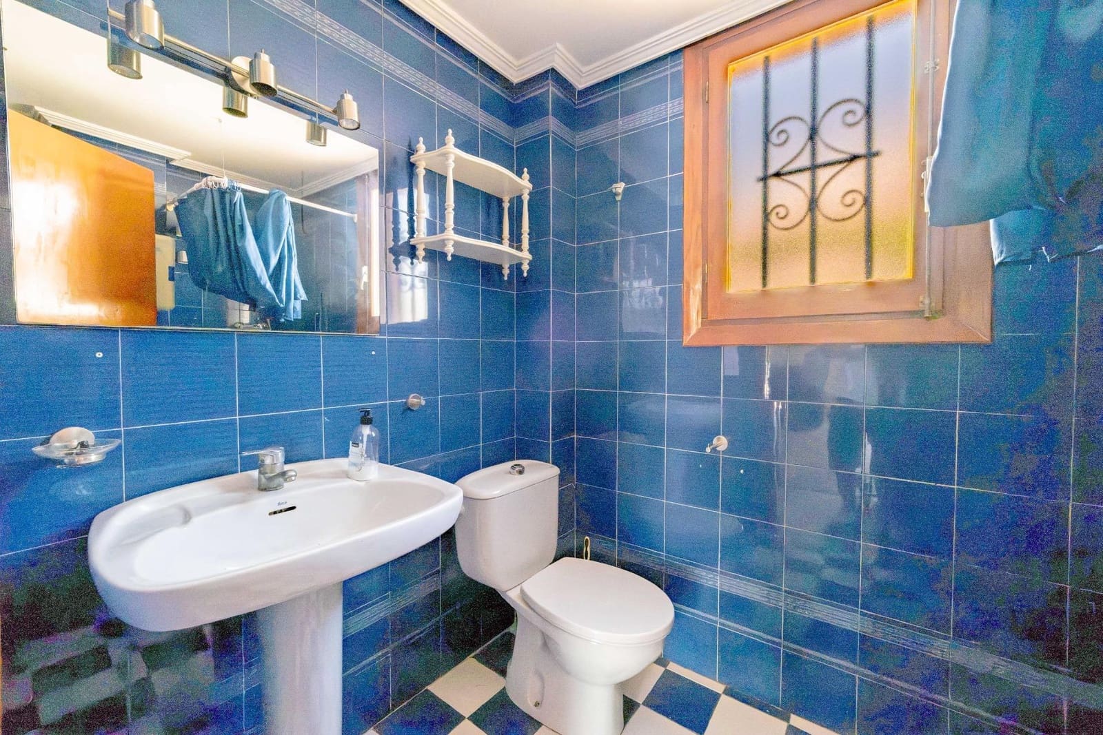 5 Zimmer Villa zu verkaufen in Benicassim mit Pool Garage - 750.000 € (Ref: 9959973)