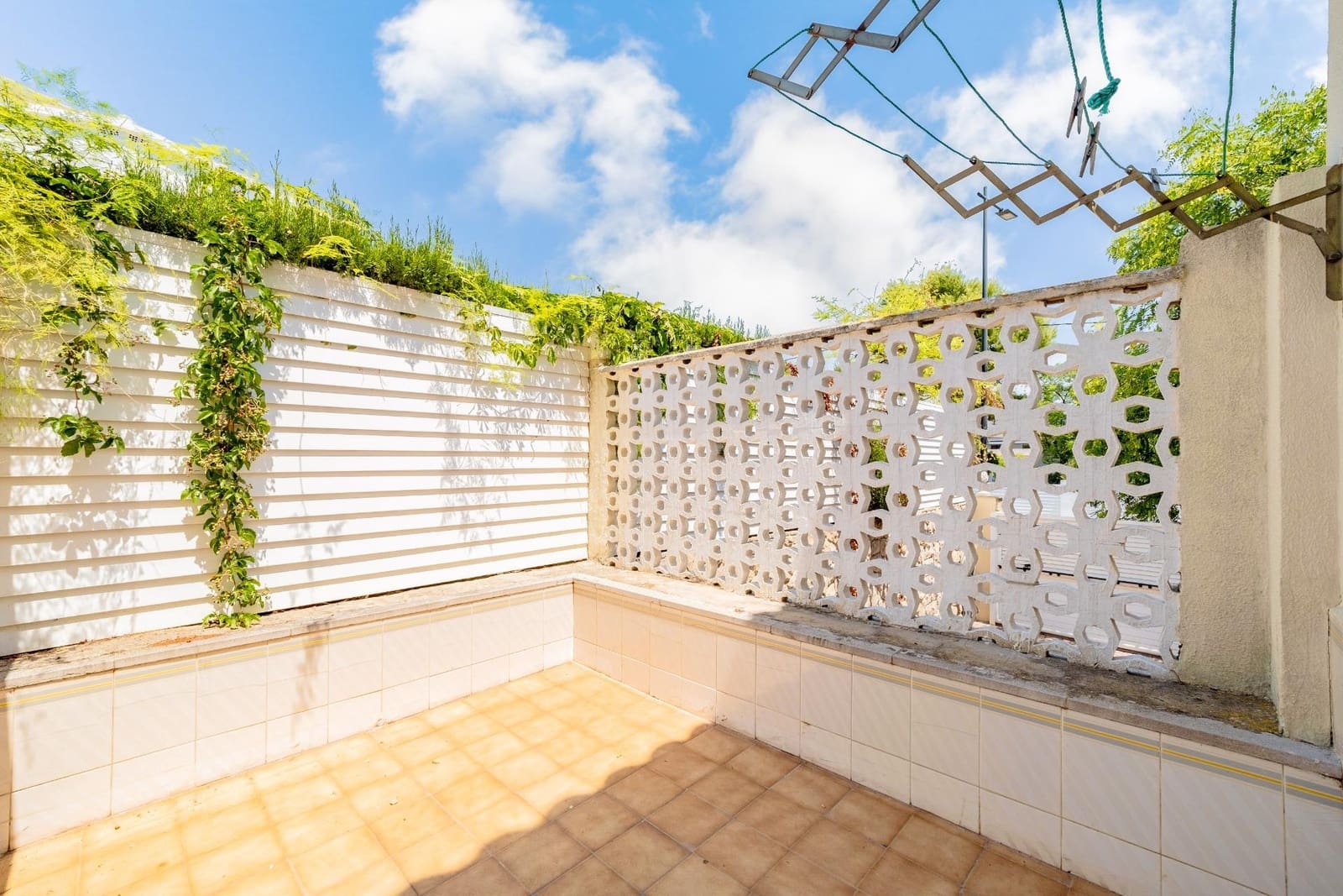 5 Zimmer Villa zu verkaufen in Benicassim mit Pool Garage - 750.000 € (Ref: 9959973)
