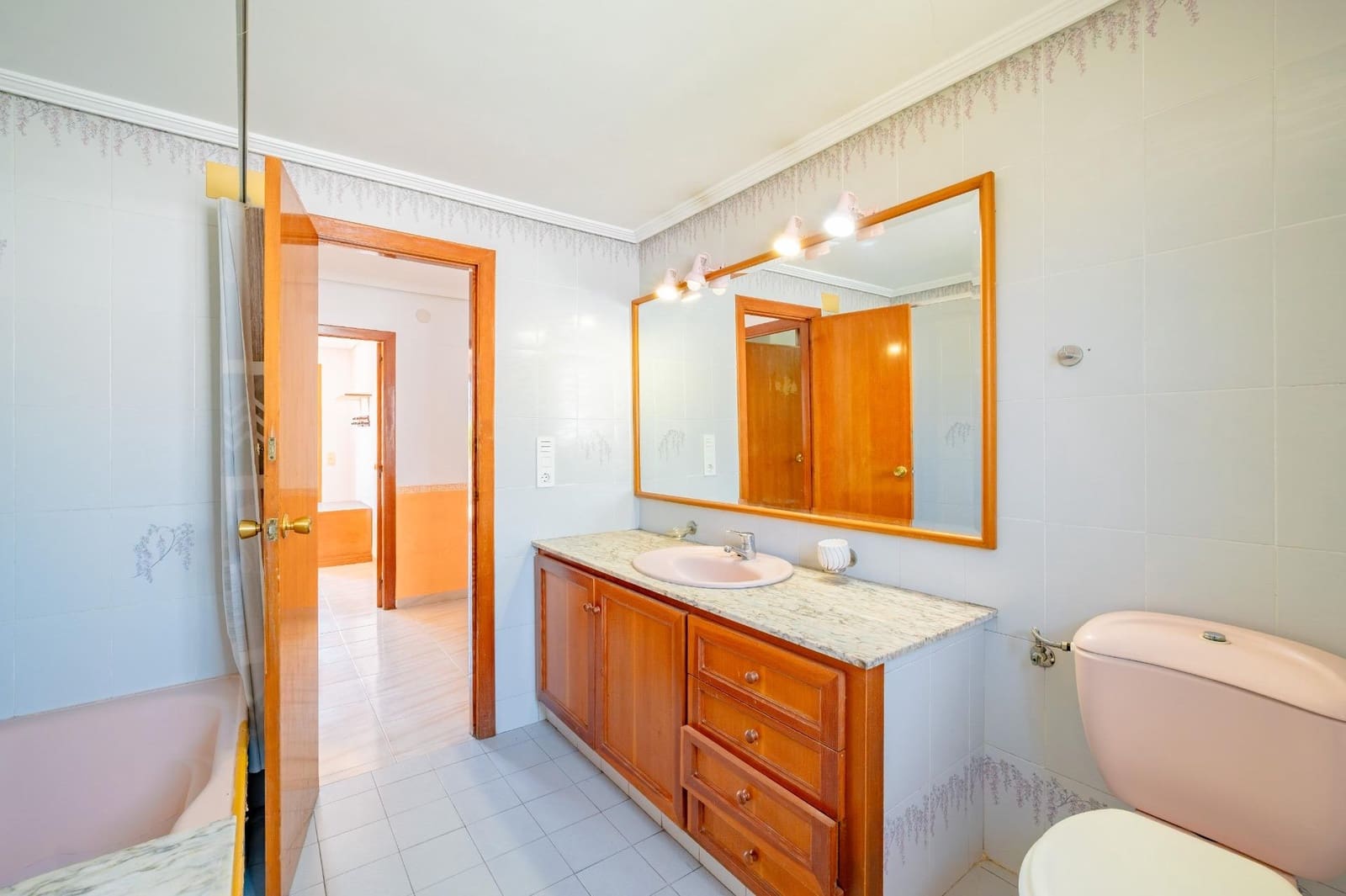5 Zimmer Villa zu verkaufen in Benicassim mit Pool Garage - 750.000 € (Ref: 9959973)