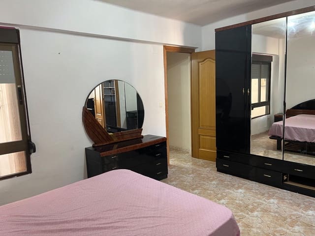 3 sypialnia Mieszkanie na sprzedaż w Centro, Castelló de la Plana - 103 500 € (Ref: 9959974)