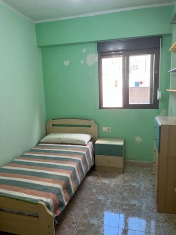 3 slaapkamer Flat te koop in Centro, Castelló de la Plana - € 103.500 (Ref: 9959974)