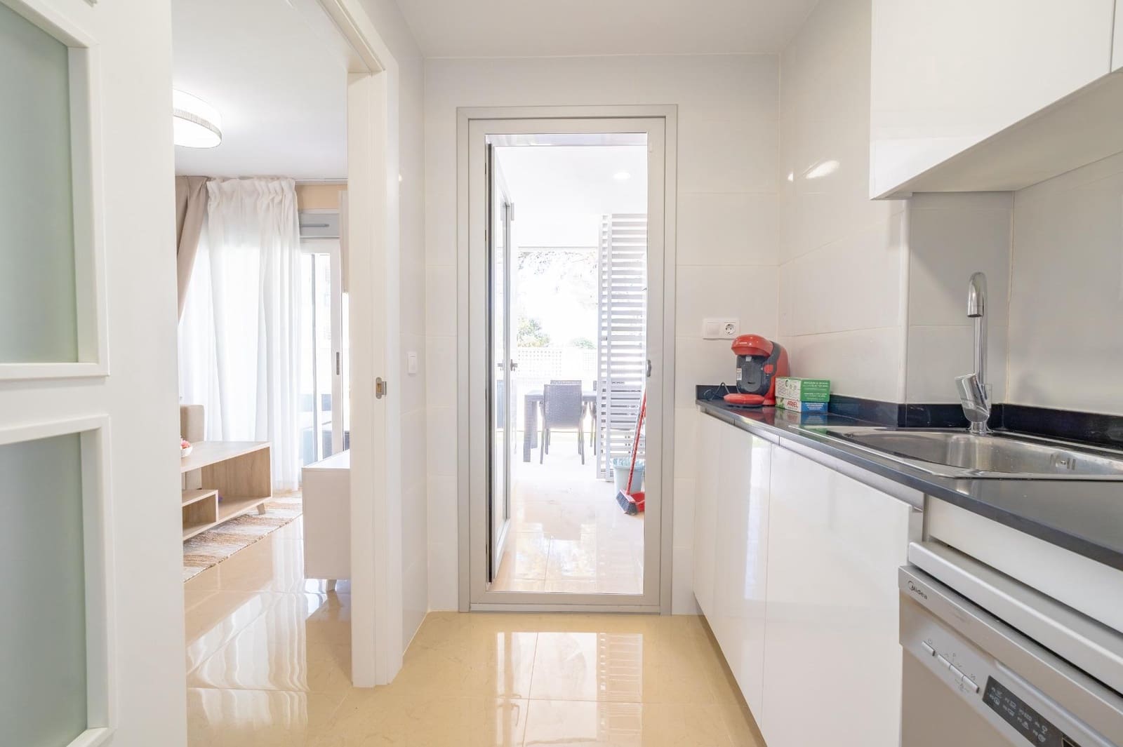 2 chambre Appartement à vendre à Cabanes avec piscine garage - 255 000 € (Ref: 9959975)