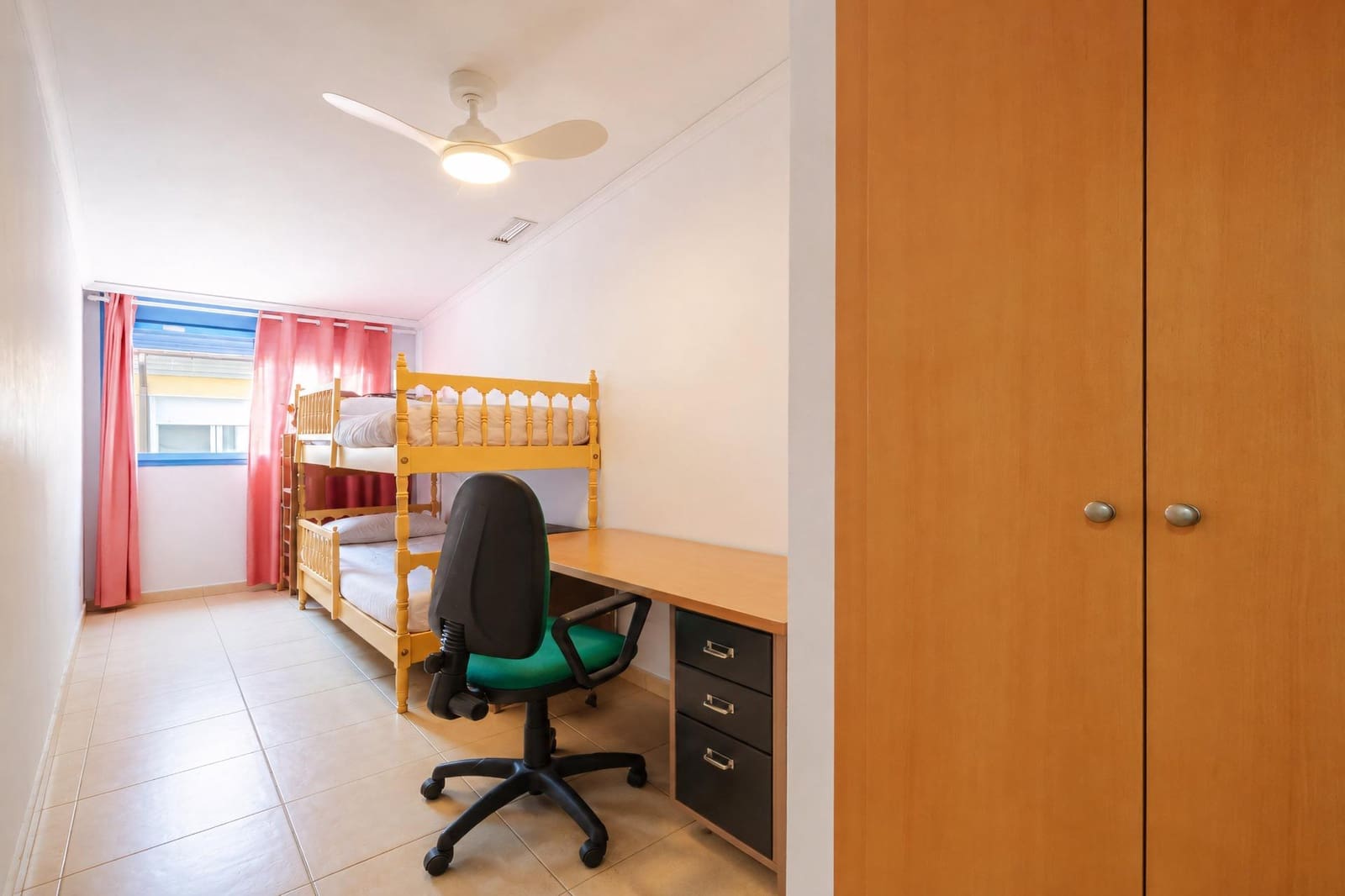 3 camera da letto Villetta a Schiera in vendita in Almassora / Almazora con piscina - 139.000 € (Rif: 9990878)