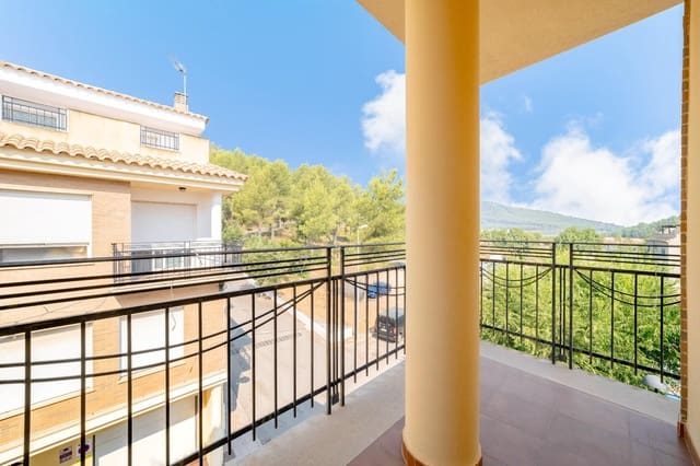 4 slaapkamer Rijtjeshuis te koop in La Pobla Tornesa met garage - € 215.000 (Ref: 9990879)