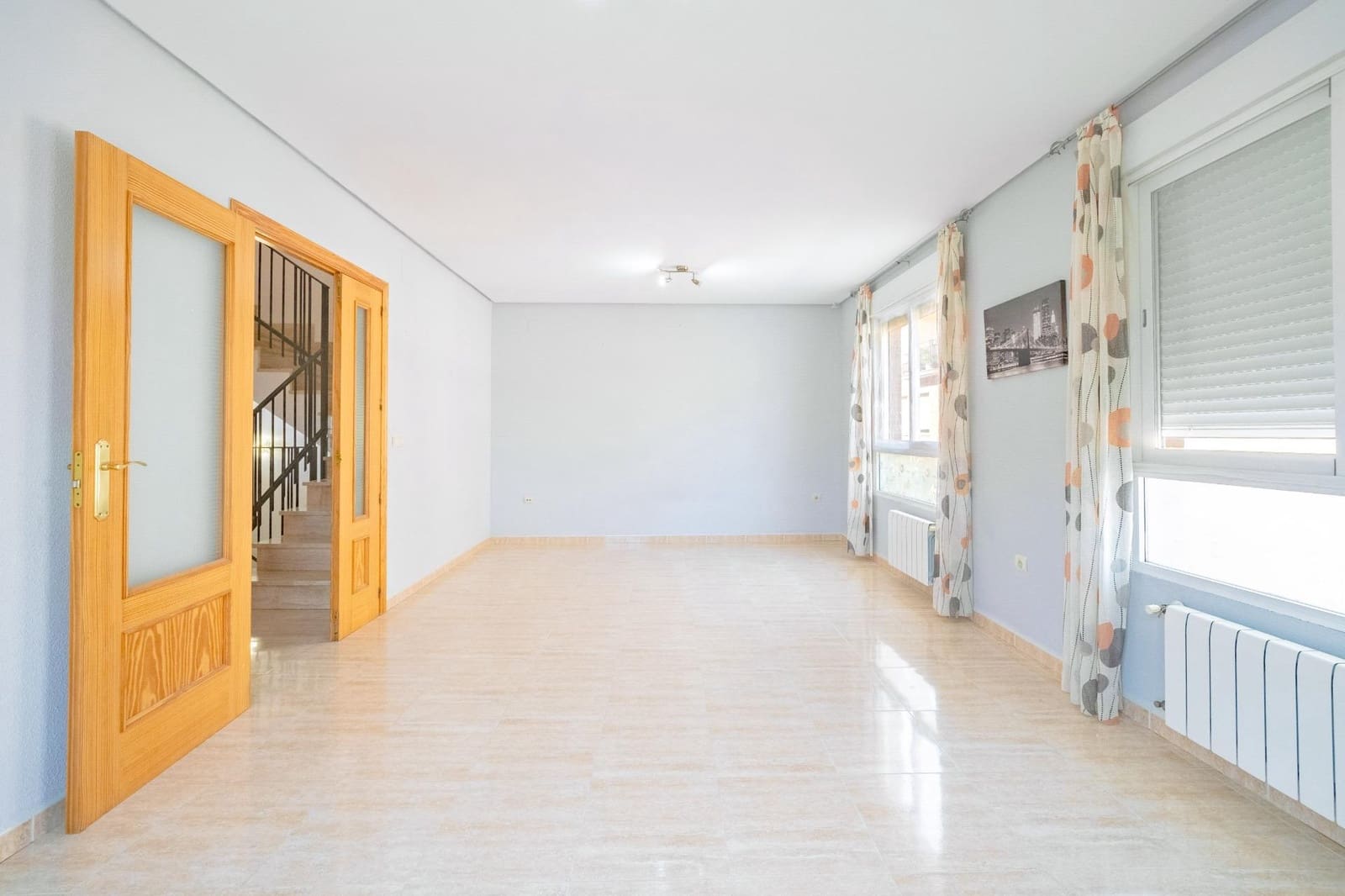 4 slaapkamer Rijtjeshuis te koop in La Pobla Tornesa met garage - € 215.000 (Ref: 9990879)