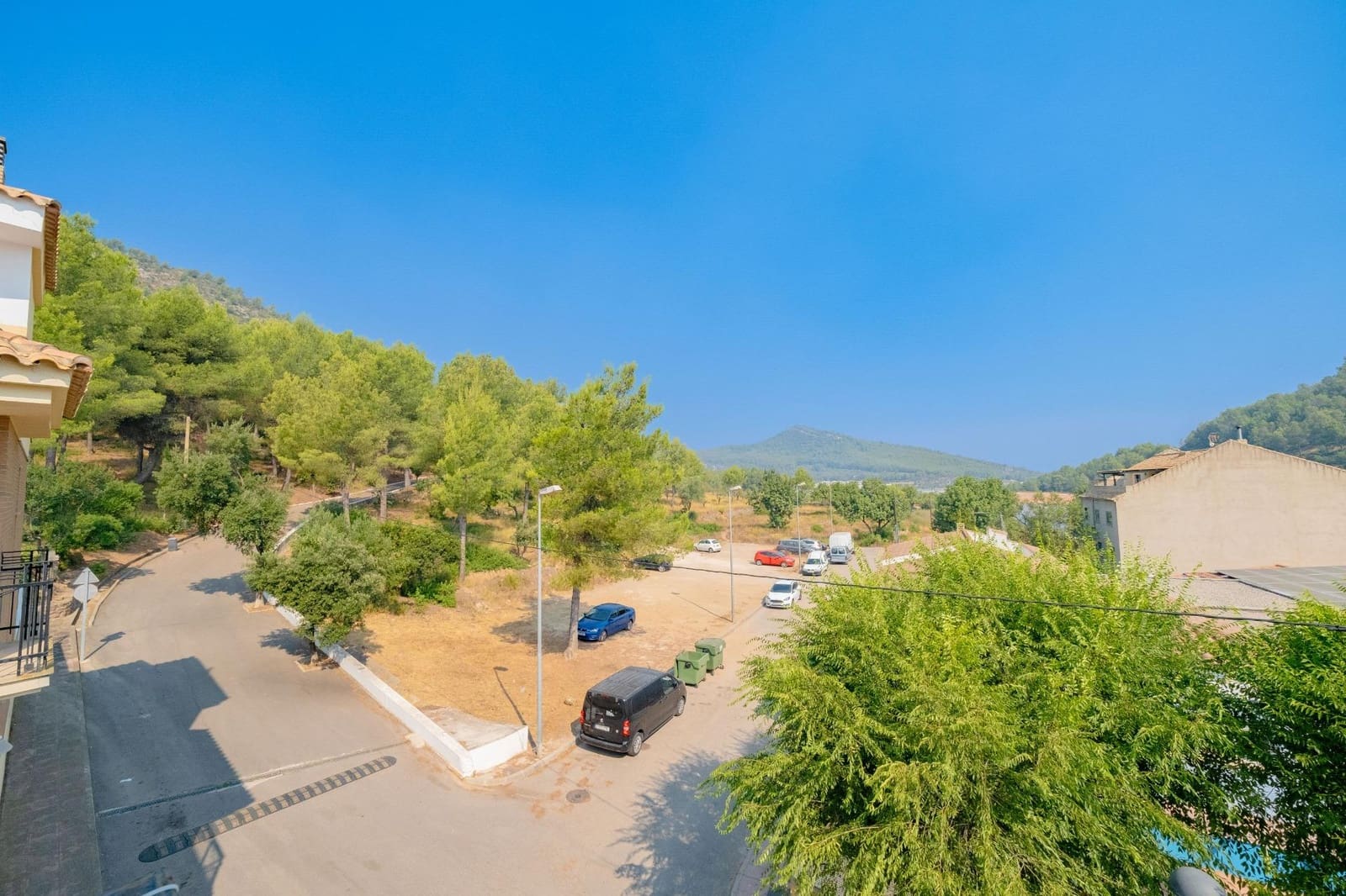 4 slaapkamer Rijtjeshuis te koop in La Pobla Tornesa met garage - € 215.000 (Ref: 9990879)
