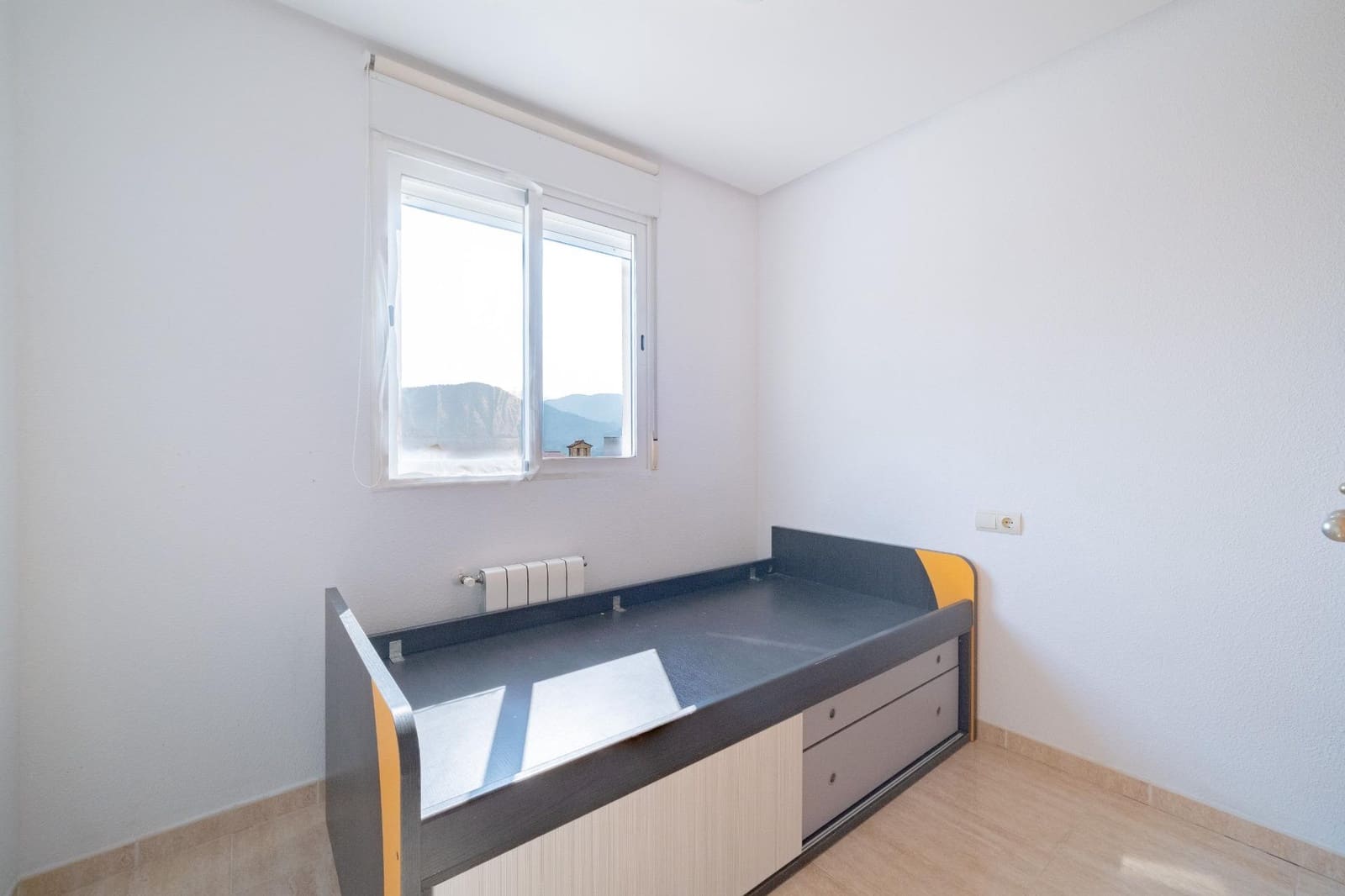 4 slaapkamer Rijtjeshuis te koop in La Pobla Tornesa met garage - € 215.000 (Ref: 9990879)