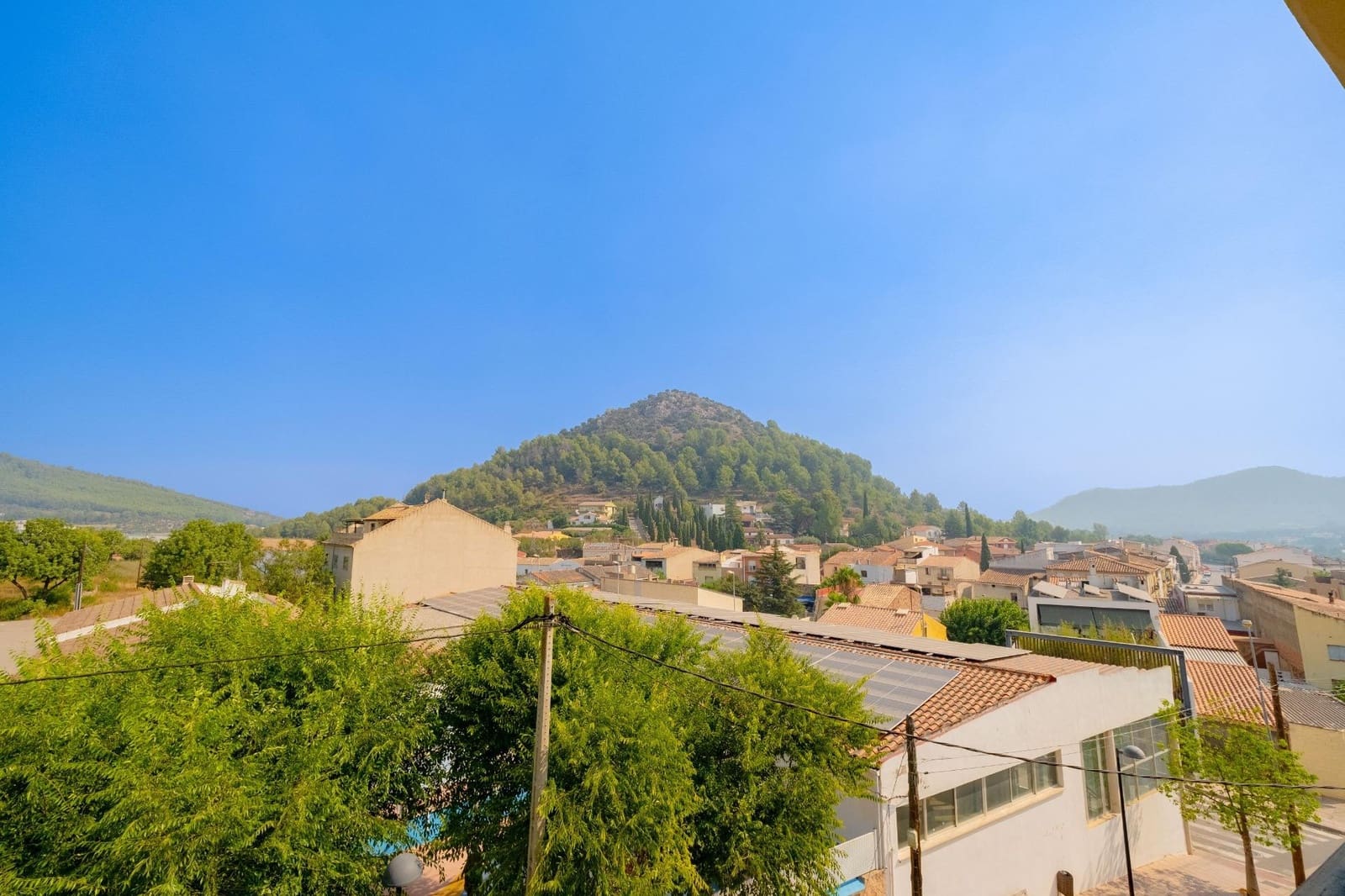 4 slaapkamer Rijtjeshuis te koop in La Pobla Tornesa met garage - € 215.000 (Ref: 9990879)