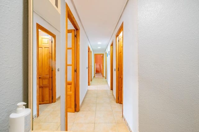 3 soveværelse Lejlighed til salg i Oropesa  - € 145.000 (Ref: 9990880)