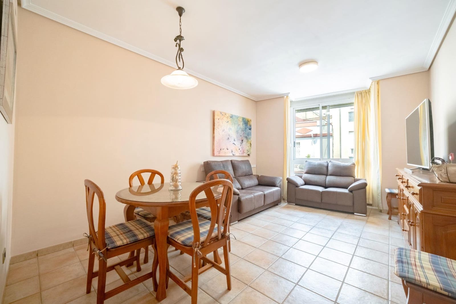 4 soverom Villa til salgs i Castello de la Plana med garasje - € 327 000 (Ref: 9990882)