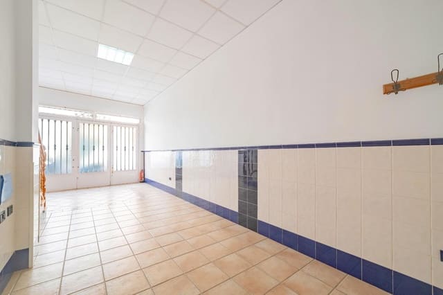 4 soverom Villa til salgs i Norte, Castelló de la Plana med garasje - € 327 000 (Ref: 9990882)