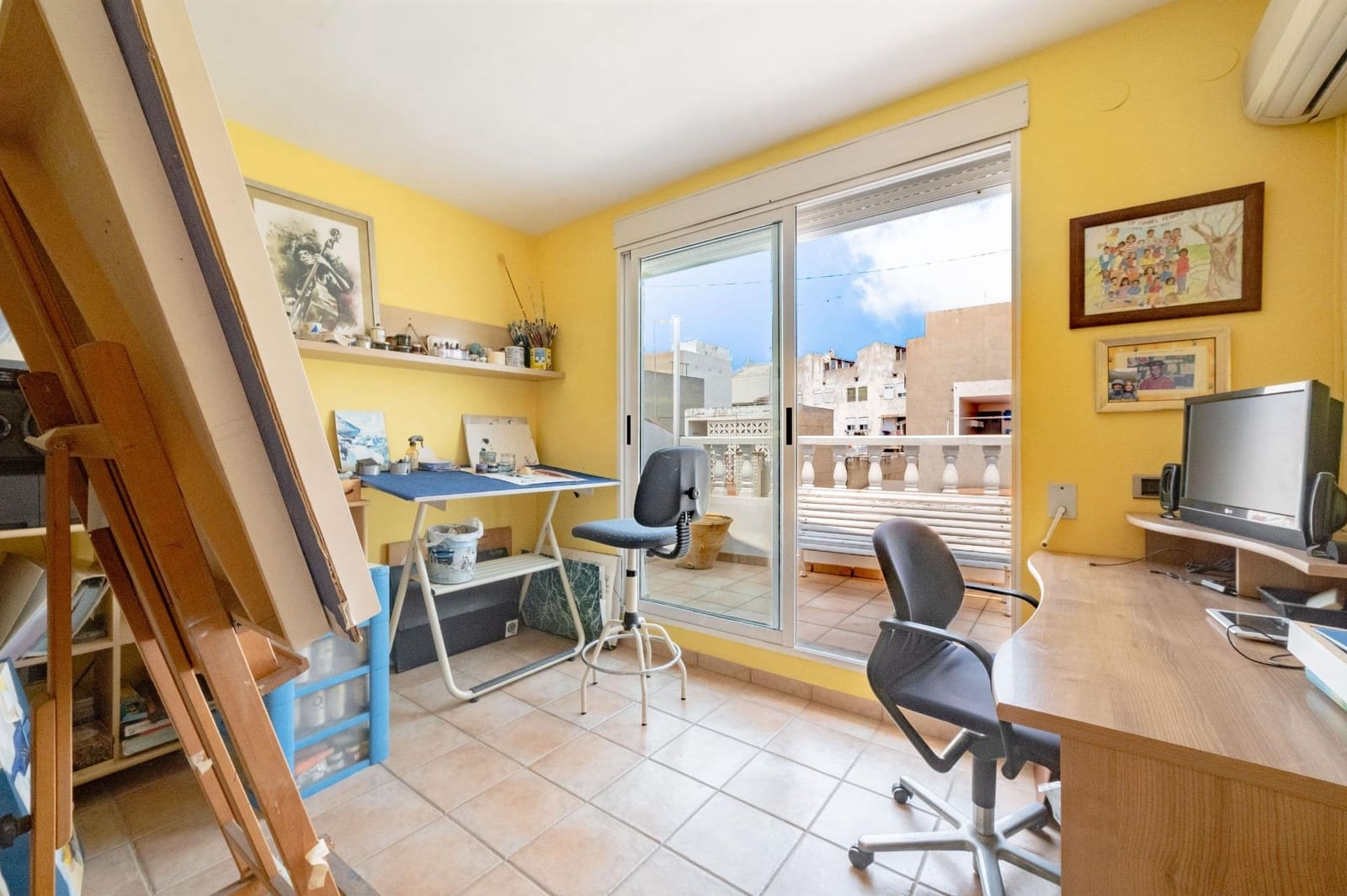 4 soverom Villa til salgs i Castello de la Plana med garasje - € 327 000 (Ref: 9990882)