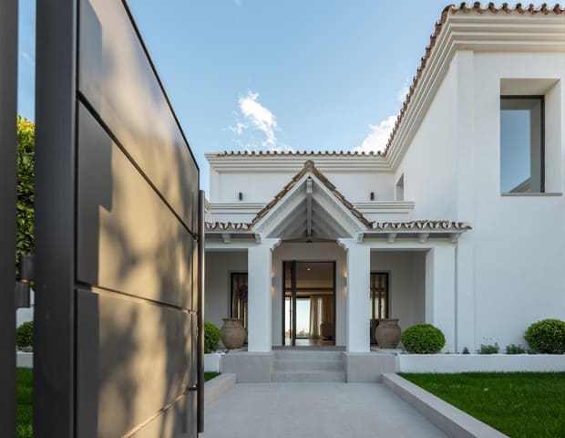 5 makuuhuone Huvila myytävänä paikassa Los Naranjos, Marbella mukana uima-altaan 
autotalli - 4 695 000 € (Ref: 8976681)