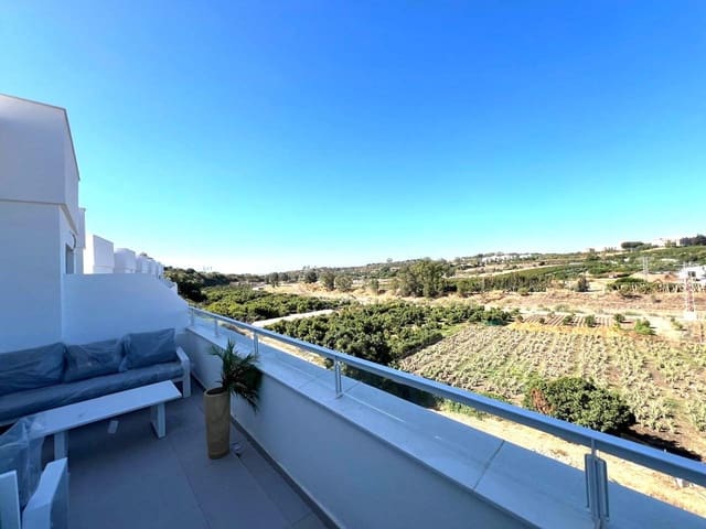 2 soverom Villa til salgs i Cancelada, Estepona med svømmebasseng garasje - € 369 000 (Ref: 8976776)