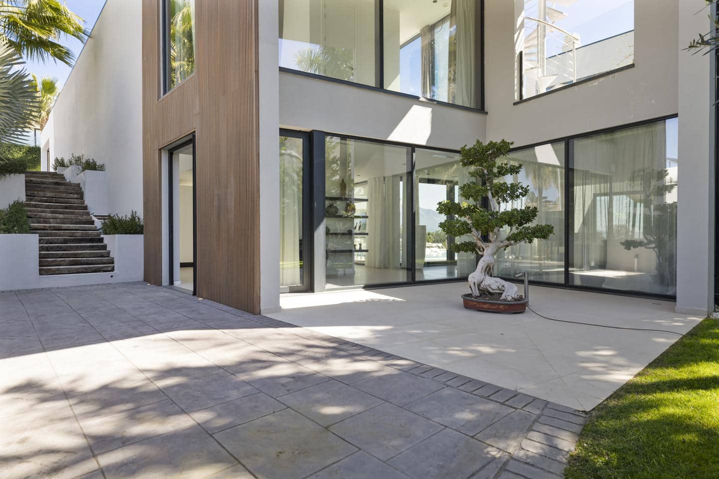 5 sovrum Villa till salu i Benahavis med pool garage - 4 950 000 € (Ref: 8976777)