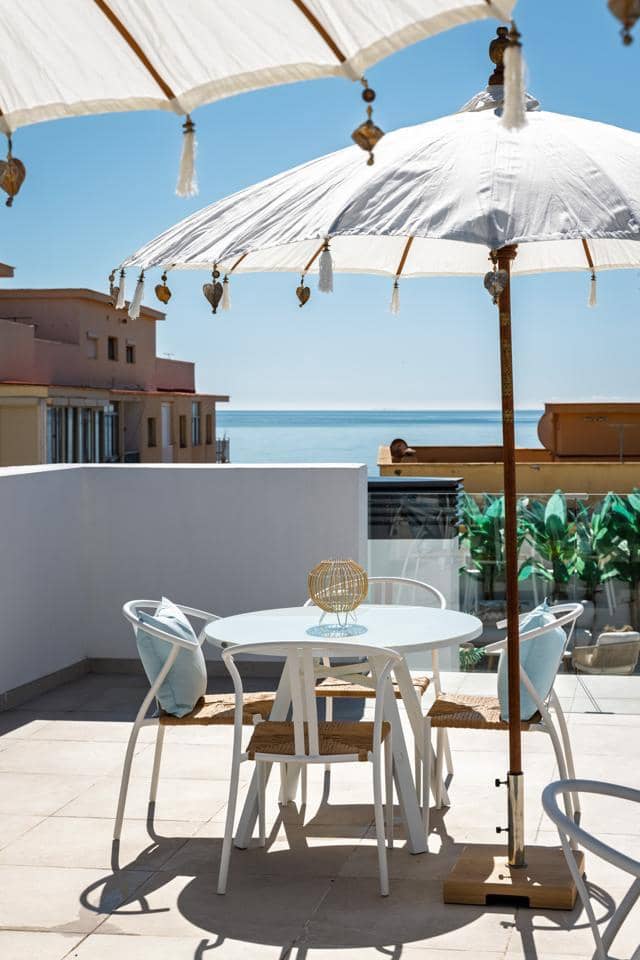 2 sovrum Lägenhet till salu i Estepona med pool garage - 570 000 € (Ref: 8976826)