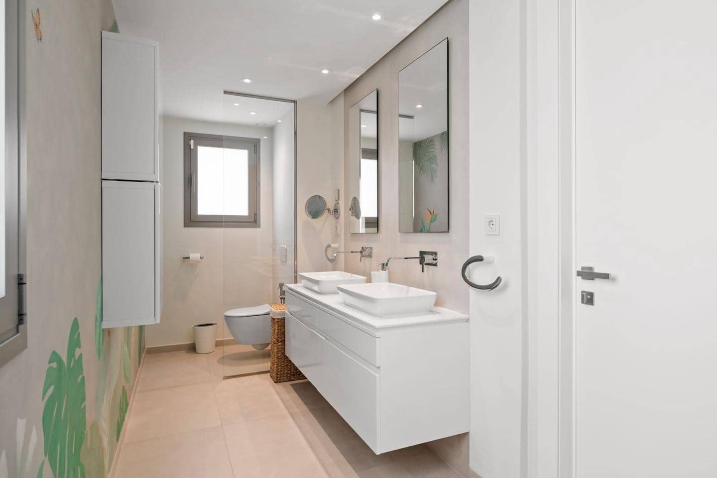 7 chambre Appartement à vendre à Nueva Andalucia avec piscine garage - 4 300 000 € (Ref: 9000711)