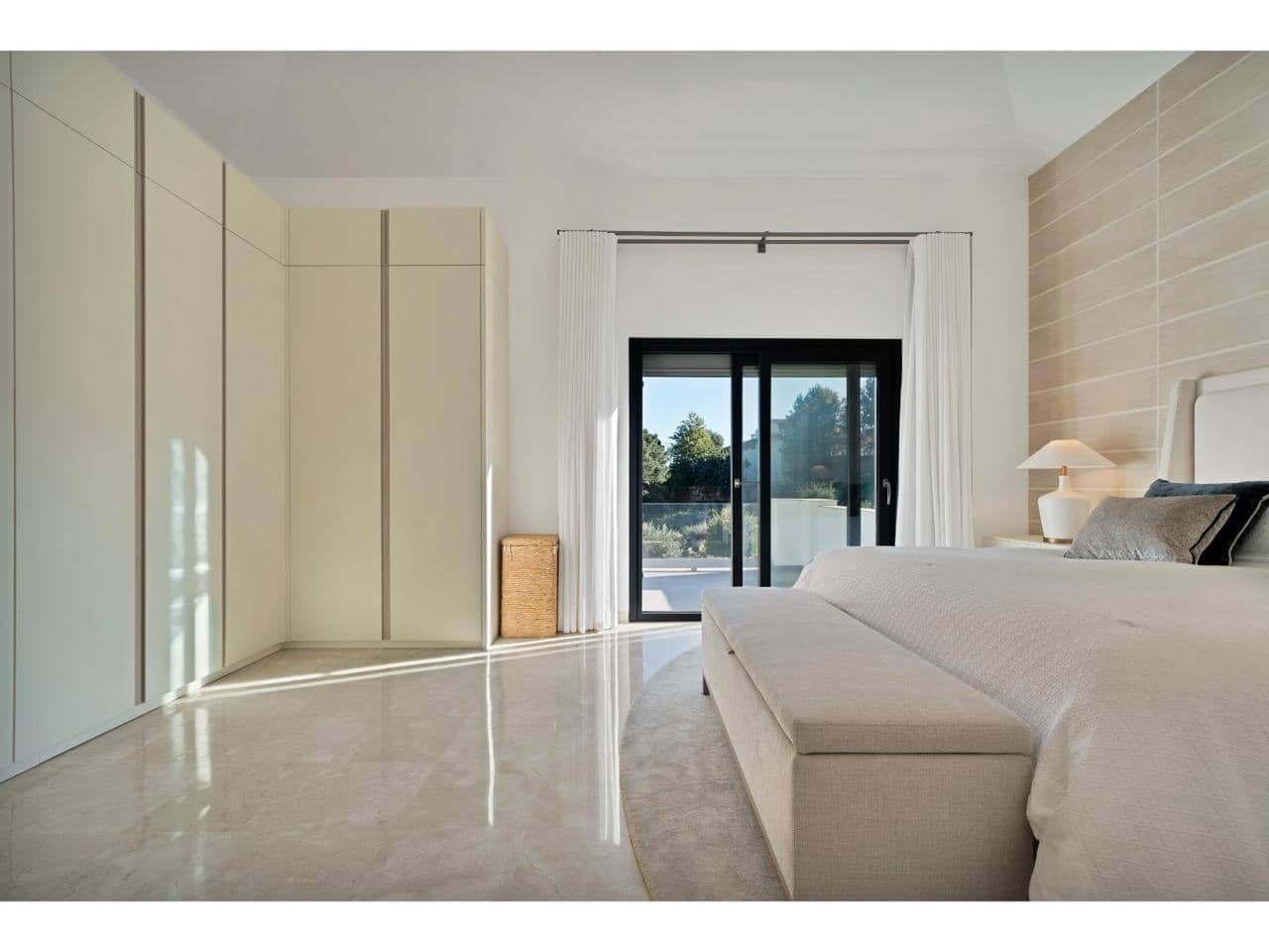 4 chambre Villa/Maison à vendre à Benahavis avec piscine garage - 2 595 000 € (Ref: 9001984)