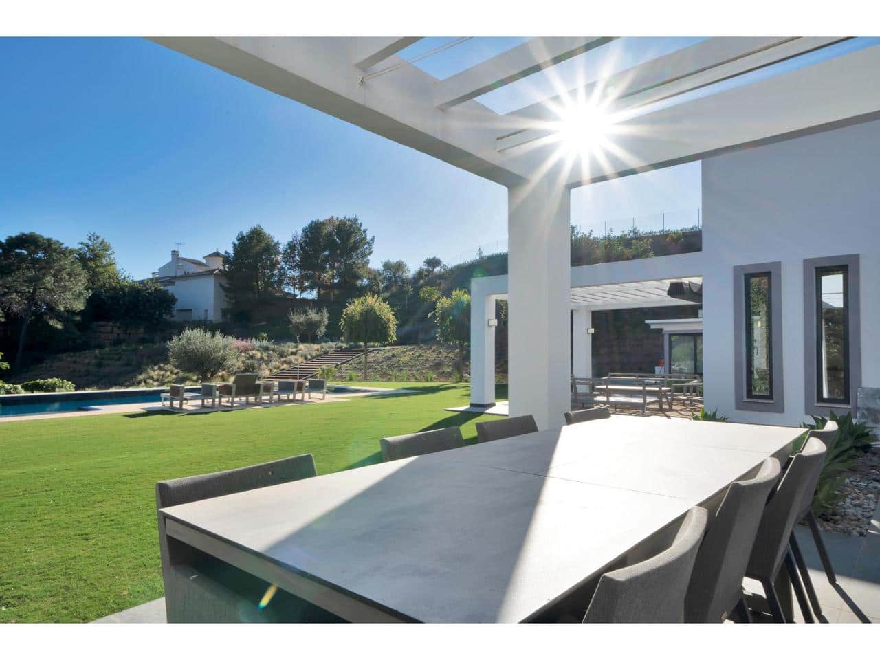 4 chambre Villa/Maison à vendre à Benahavis avec piscine garage - 2 595 000 € (Ref: 9001984)