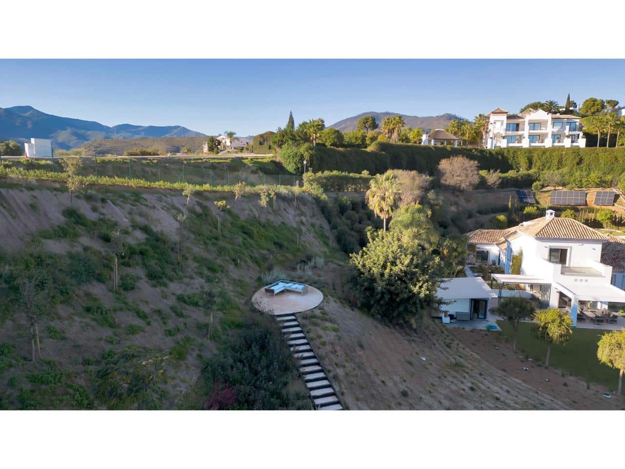 4 chambre Villa/Maison à vendre à Benahavis avec piscine garage - 2 595 000 € (Ref: 9001984)