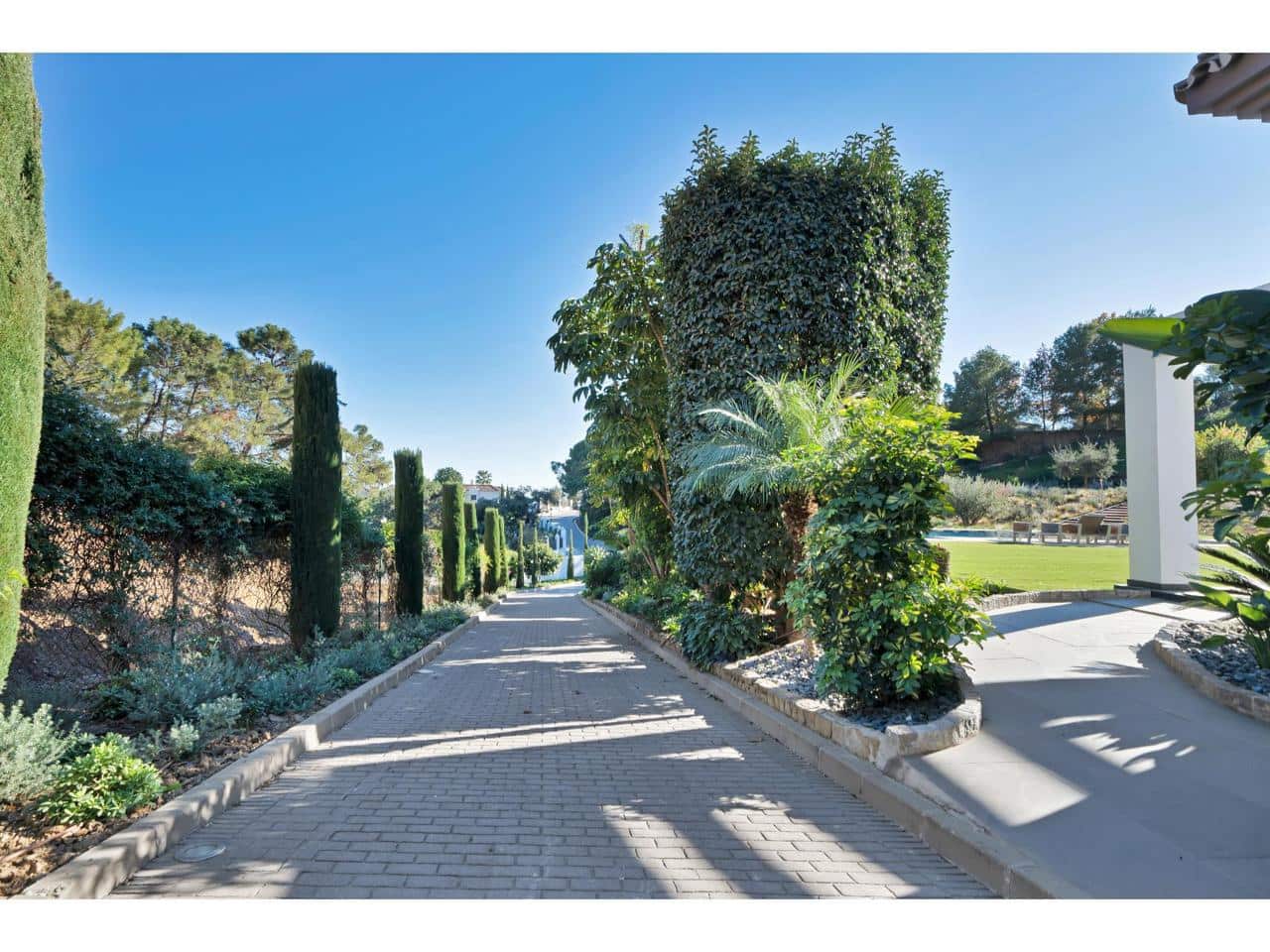 4 chambre Villa/Maison à vendre à Benahavis avec piscine garage - 2 595 000 € (Ref: 9001984)