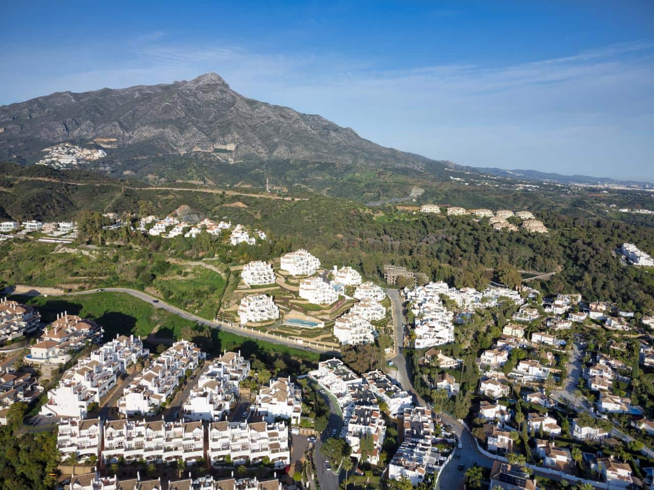 3 soveværelse Penthouse til salg i Marbella med swimmingpool garage - € 650.000 (Ref: 9004245)