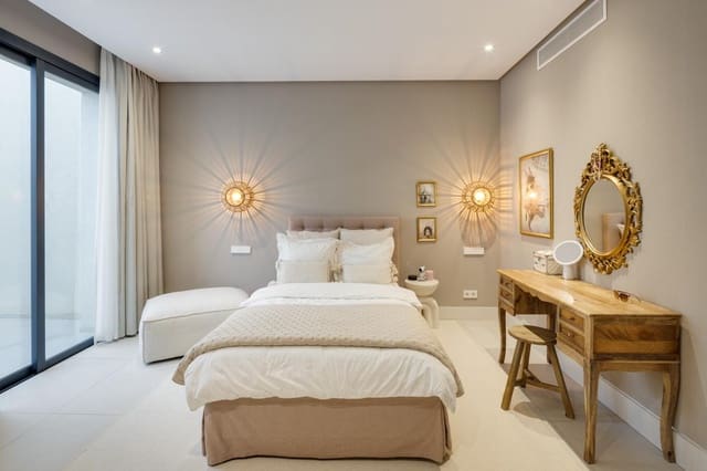 5 slaapkamer Villa te koop in Los Naranjos, Marbella met zwembad garage - € 3.750.000 (Ref: 9008307)