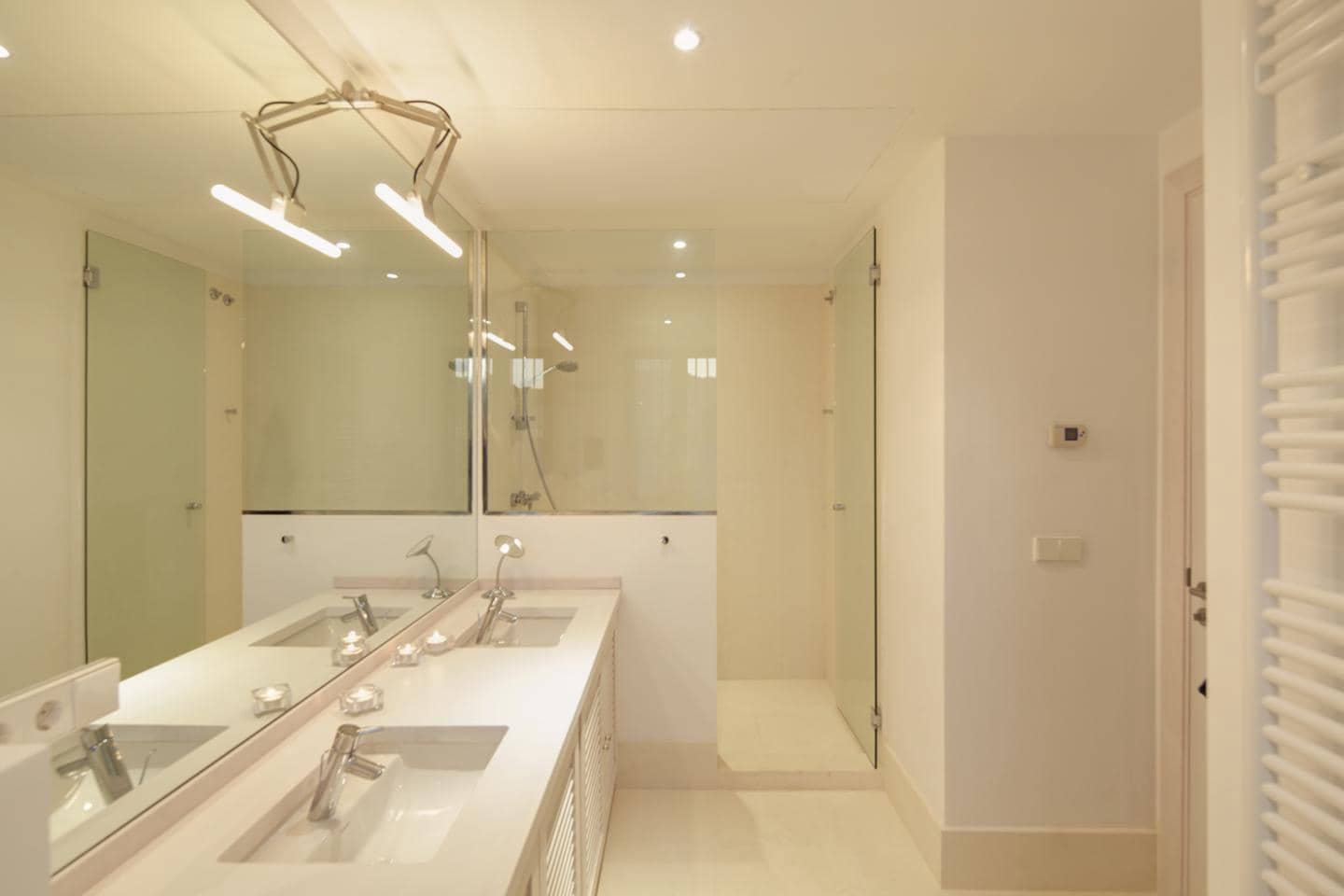 5 slaapkamer Villa te koop in Benahavis met zwembad garage - € 4.750.000 (Ref: 9010397)