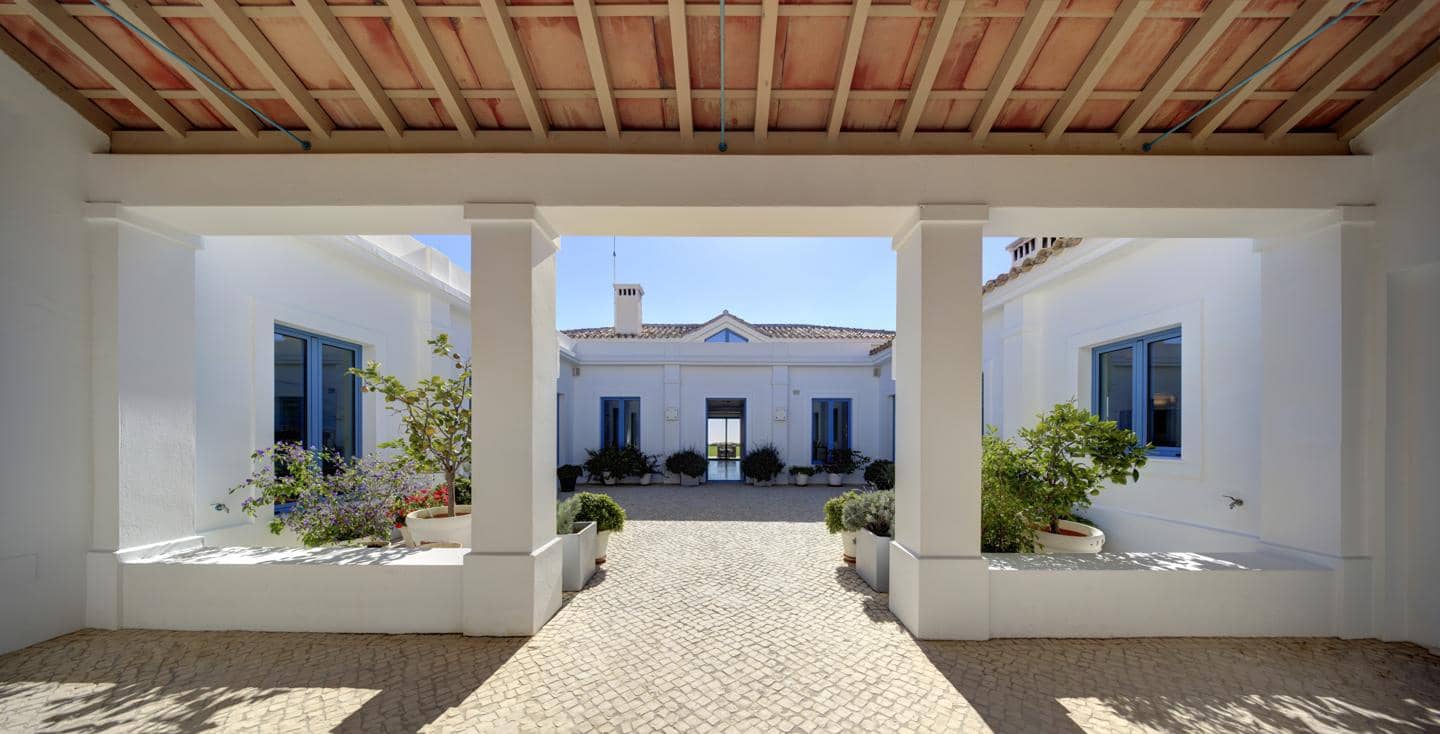 5 slaapkamer Villa te koop in Benahavis met zwembad garage - € 4.750.000 (Ref: 9010397)