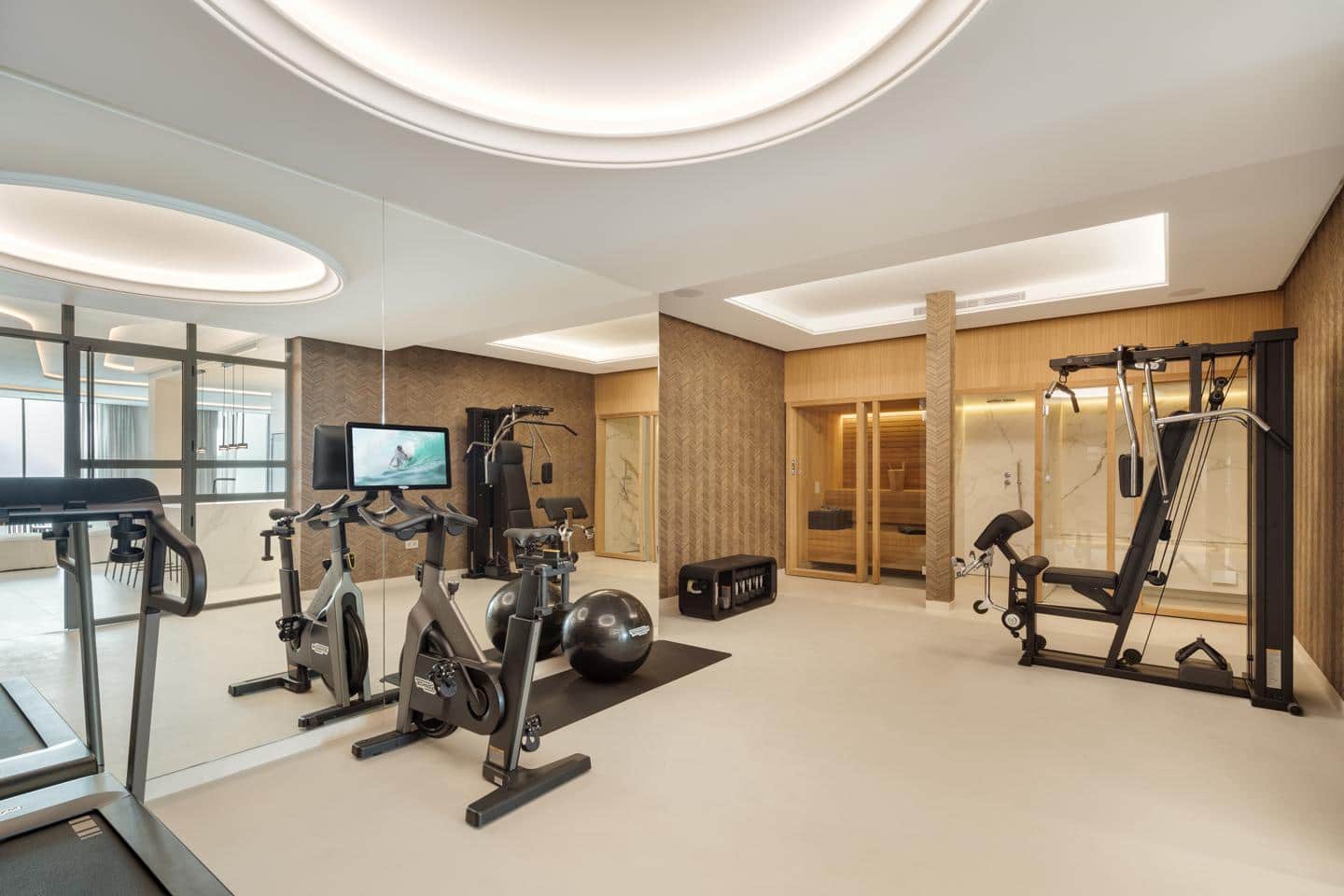 5 bedroom Villa for sale in Nueva Andalucia with pool garage - € 7,495,000 (Ref: 9031386)