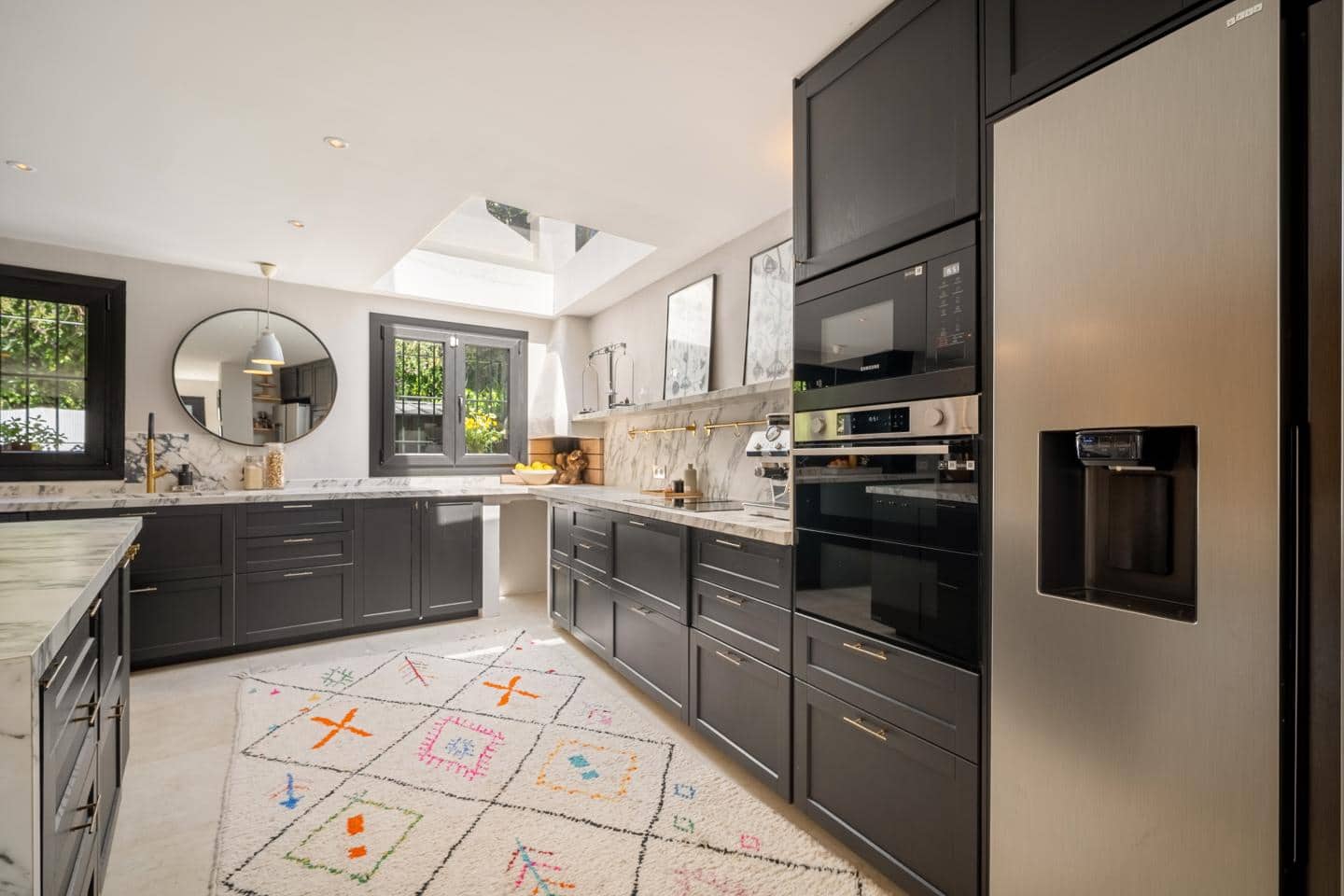 4 soveværelse Villa til salg i Marbella med swimmingpool garage - € 1.695.000 (Ref: 9031387)