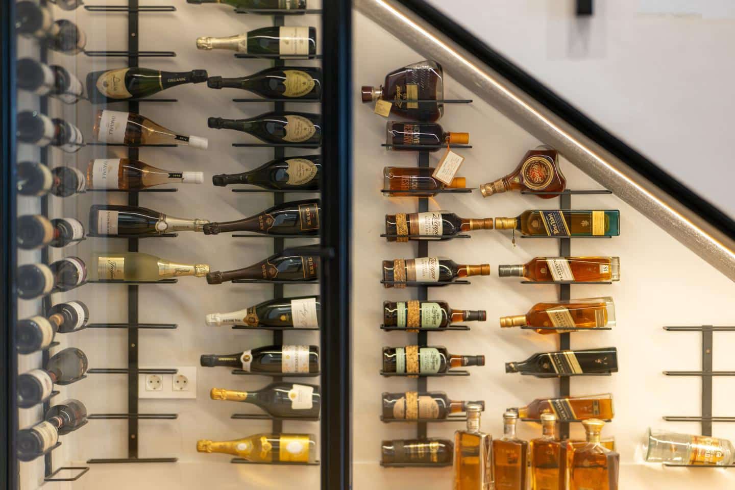 4 soveværelse Villa til salg i Marbella med swimmingpool garage - € 1.695.000 (Ref: 9031387)