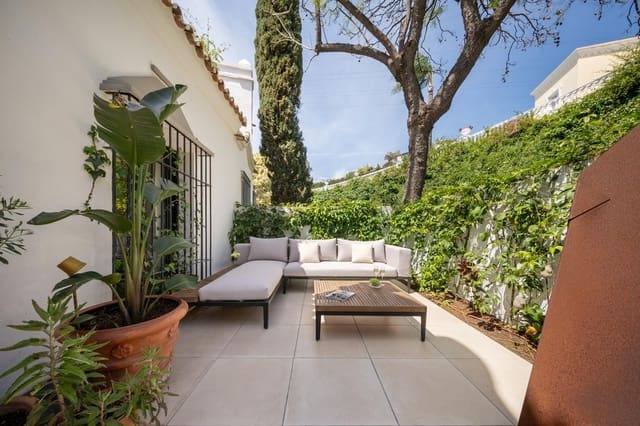 4 slaapkamer Villa te koop in Nagüeles Alto, Marbella met zwembad garage - € 1.695.000 (Ref: 9031387)